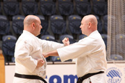 Seminář Kata goju ryu karate dó v J. Hradci Seminář Kata goju ryu karate dó v J. Hradci