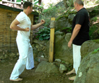 Letní tréninky v 'zahradním dojo' Senseie Valenty