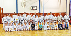 Vánoční trénink Goeikai karate do pro děti i dospělé členy z našeho klubu se povedl Vánoční trénink Goeikai karate do pro děti i dospělé členy z našeho klubu se povedl