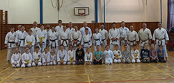 Vánoční trénink Goeikai karate do pro děti i dospělé členy z našeho klubu se povedl Vánoční trénink Goeikai karate do pro děti i dospělé členy z našeho klubu se povedl