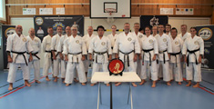Seminář okinawského Goju-ryu Goeikai ve Švédsku pod vedením Hiroshi Ganahy Senseie 9 Dan Seminář okinawského Goju-ryu Goeikai ve Švédsku pod vedením Hiroshi Ganahy Senseie 9 Dan